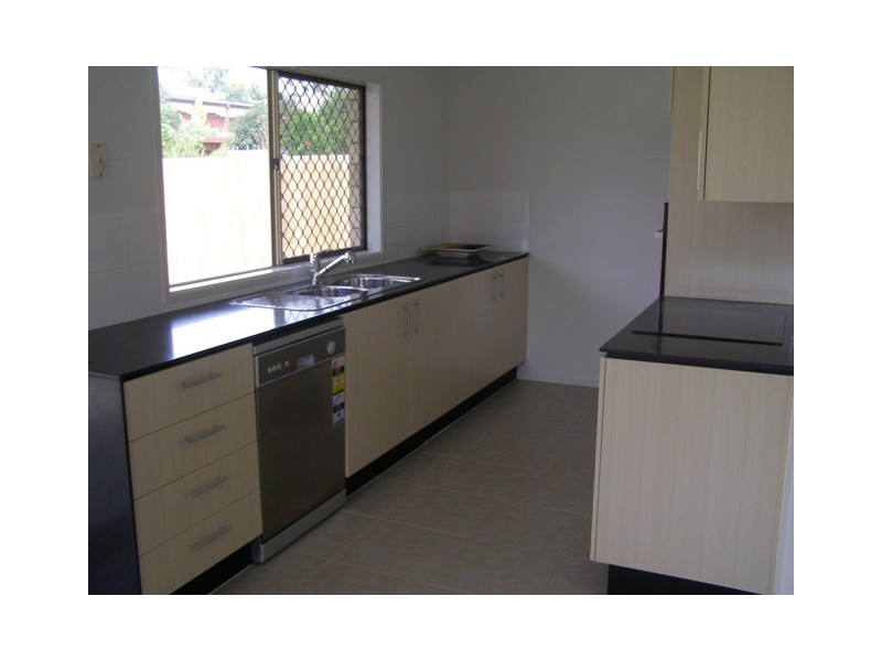 27 Rusbrook Street, Redland Bay QLD 4165