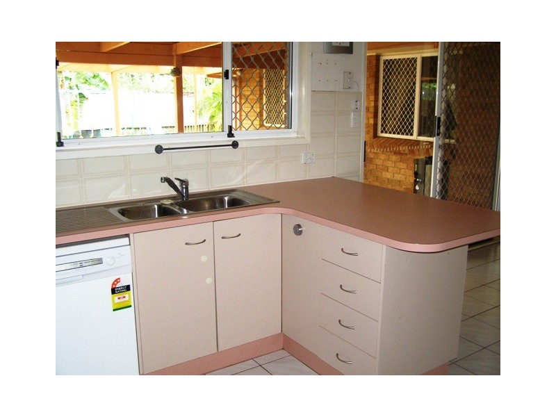 19 Fryar Street, Victoria Point QLD 4165