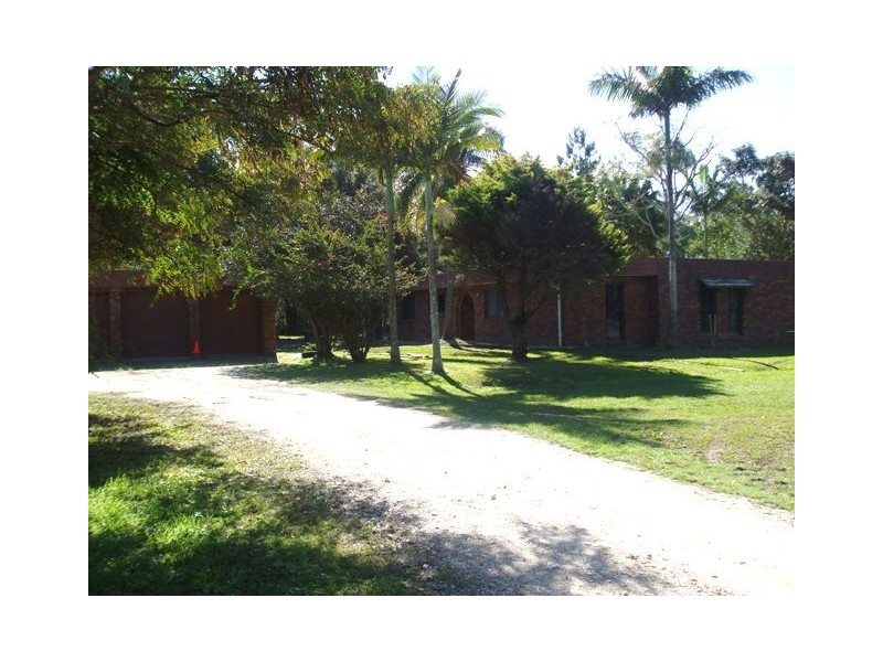 882 German Church Road, Redland Bay QLD 4165