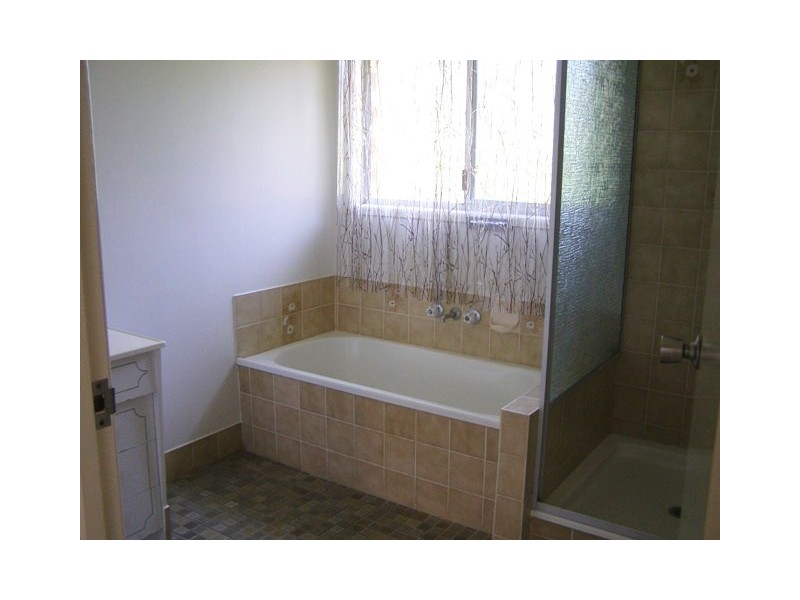 32 Magnolia Parade, Victoria Point QLD 4165