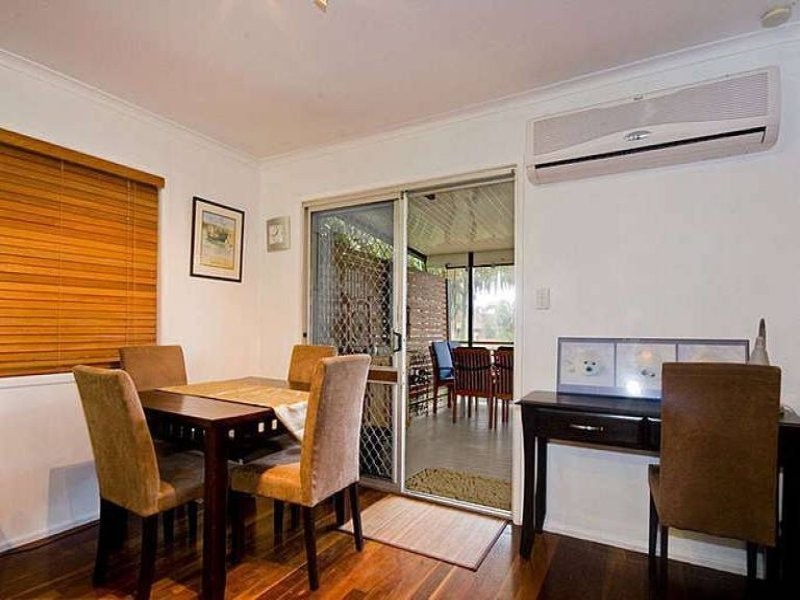 35 Rusbrook Street, Redland Bay QLD 4165