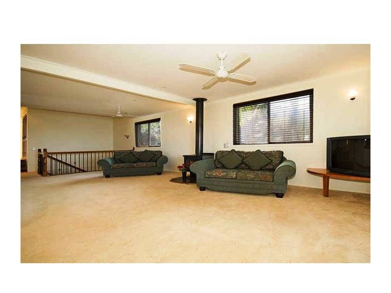 159 Esplanade, Redland Bay QLD 4165