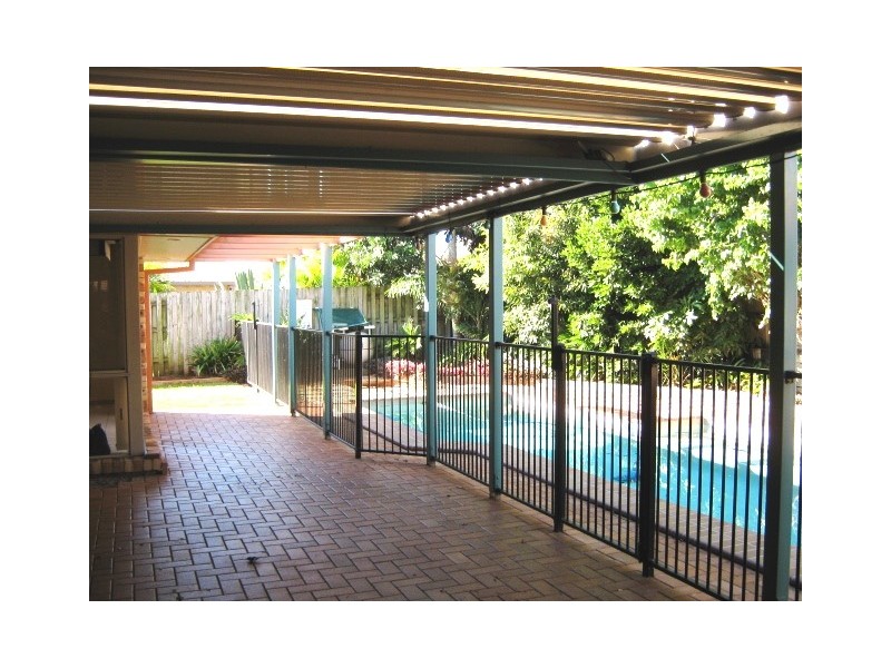 15 Carl Jung Court, Victoria Point QLD 4165