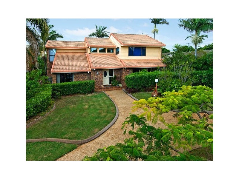 4 Waterford Crescent, Ormiston QLD 4160