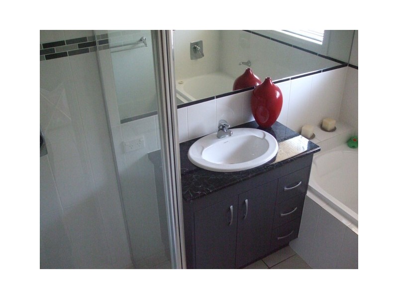 16 Cole Street, Redland Bay QLD 4165