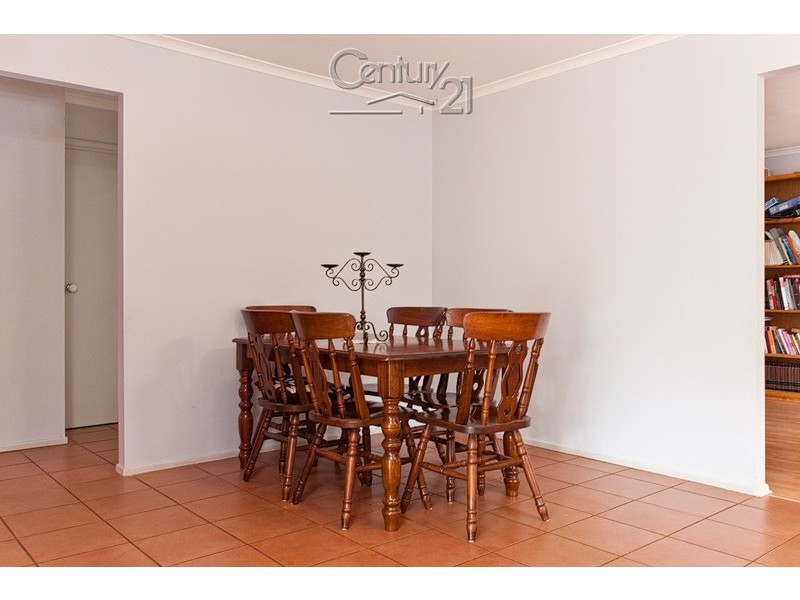 14 Gleneagles Court, Redland Bay QLD 4165