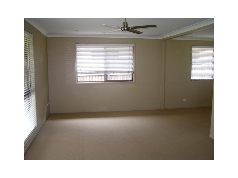 60 Mill St, Redland Bay QLD 4165