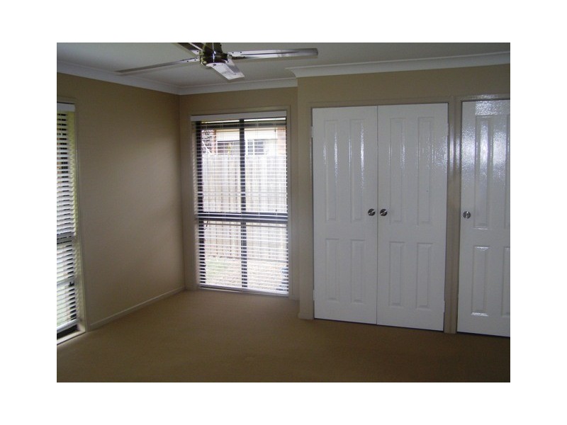 60 Mill St, Redland Bay QLD 4165