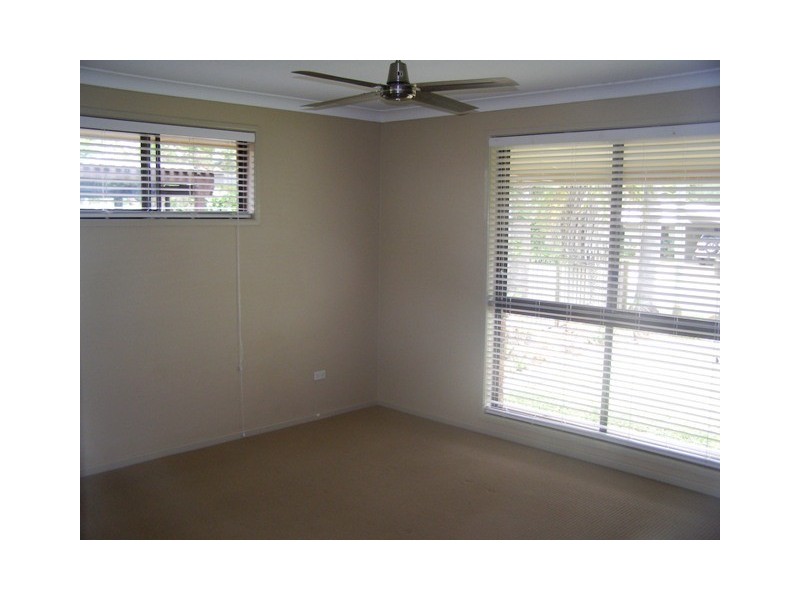 60 Mill St, Redland Bay QLD 4165