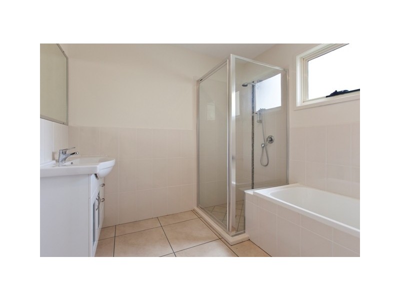 12 Yeo St, Victoria Point QLD 4165