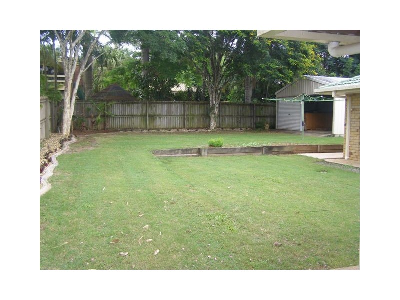 18 Jordana Court, Victoria Point QLD 4165