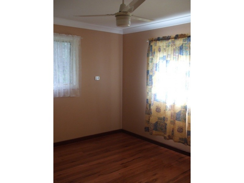 28 Jasper Street, Russell Island QLD 4184