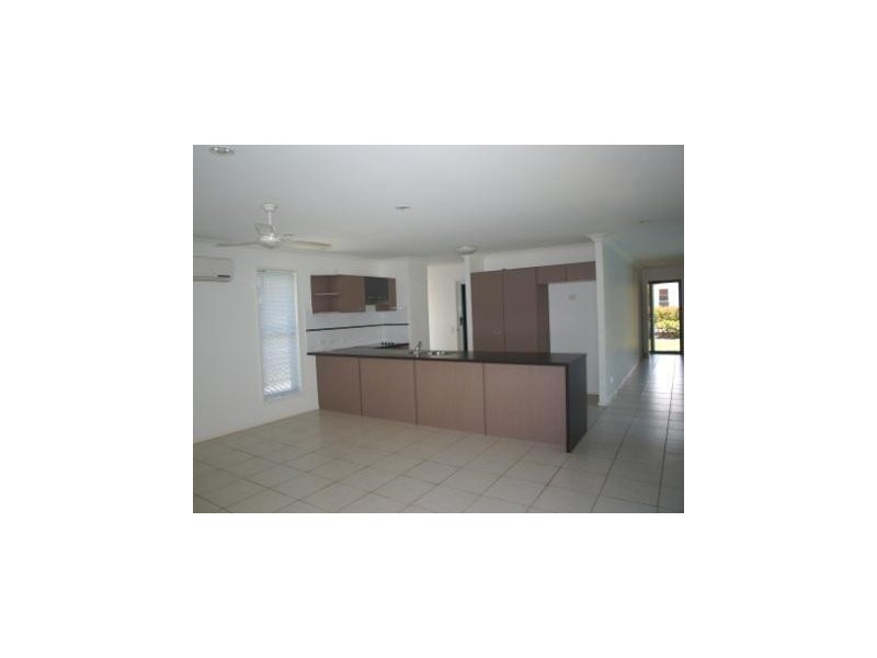 65 Azure Ave, Redland Bay QLD 4165