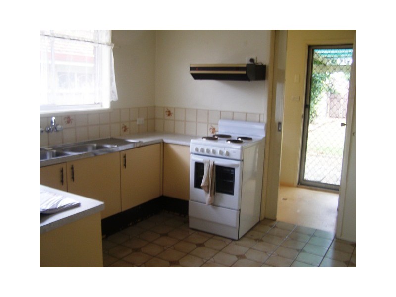 206 Cane Street, Redland Bay QLD 4165