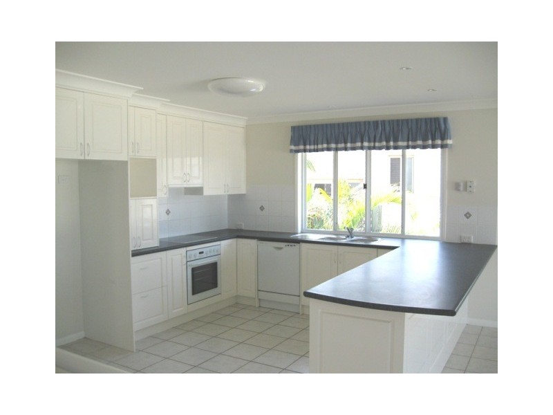 5 Norfolk Court, Victoria Point QLD 4165