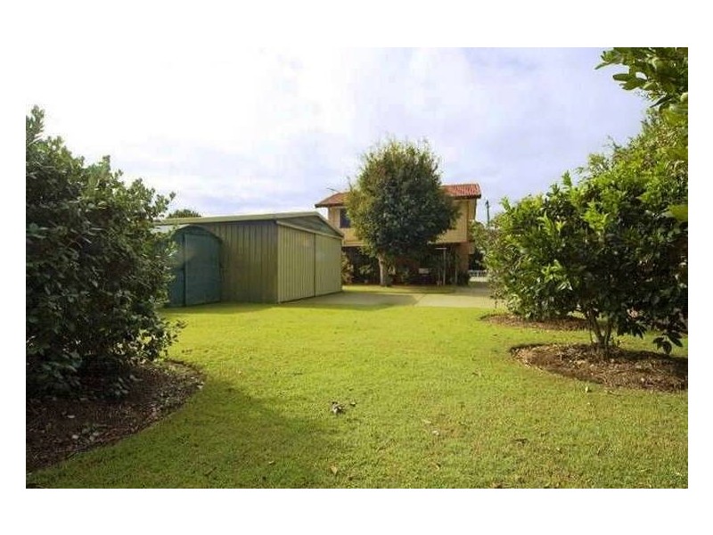 89 Broadwater Terrace, Redland Bay QLD 4165