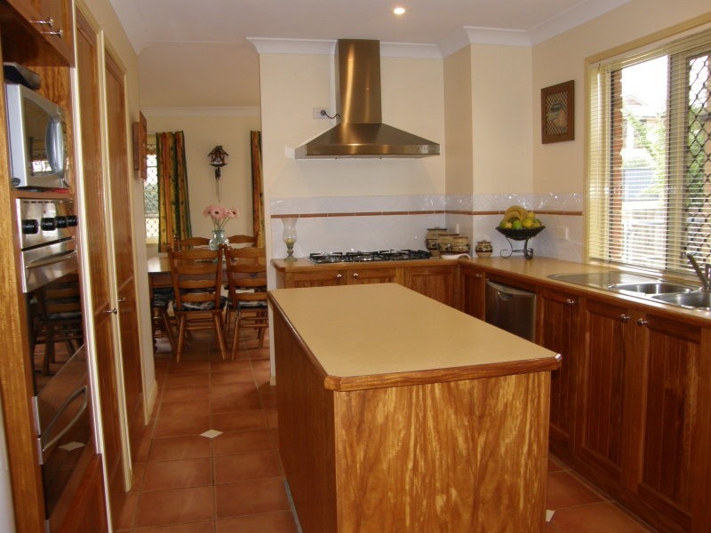 31 Hayman Street, Redland Bay QLD 4165