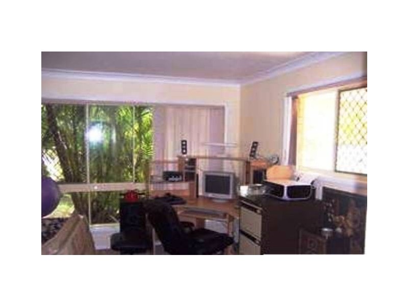 26 Stradbroke Street, Redland Bay QLD 4165