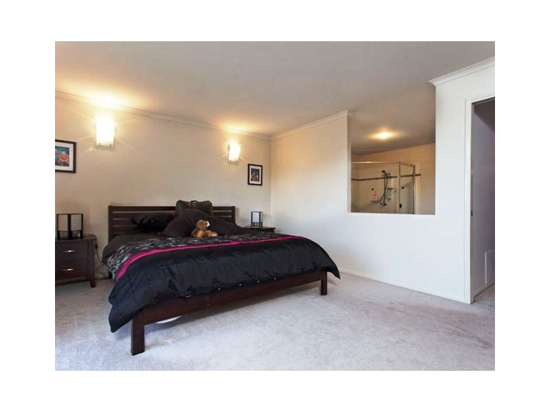 5 Summerhill, Victoria Point QLD 4165