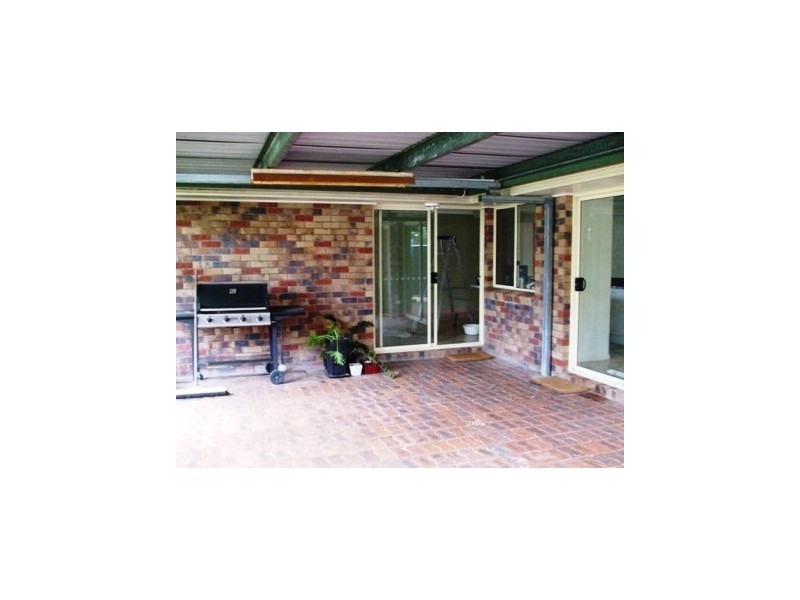 3 Sunningdale Drive, Redland Bay QLD 4165