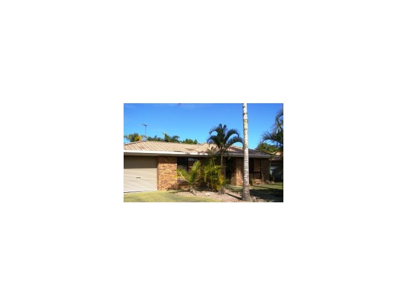 6 MEREDITH PLC, Redland Bay QLD 4165