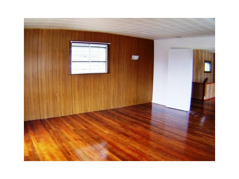 21 JUNEE ST, Redland Bay QLD 4165