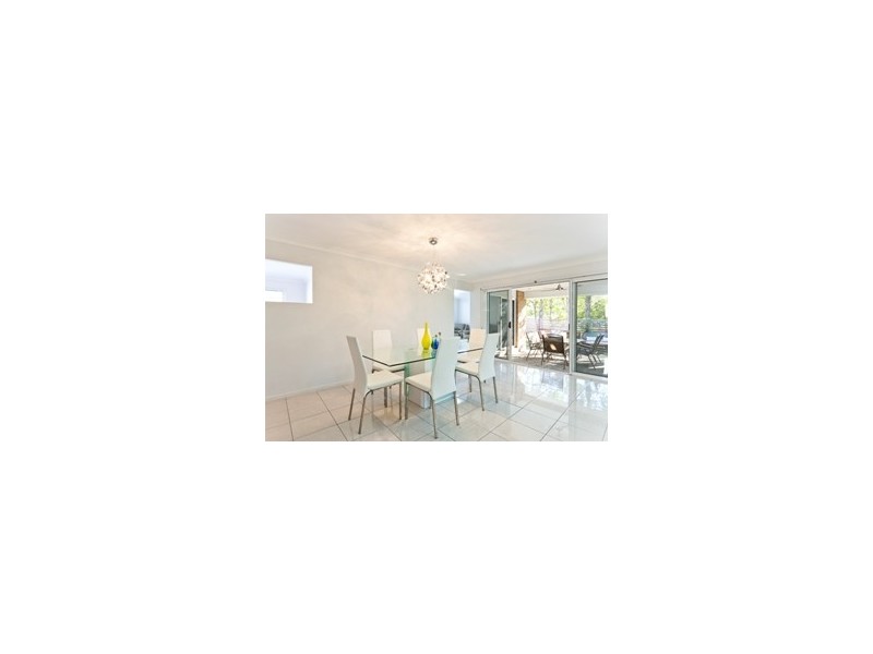 1 PYRUS PLACE, Redland Bay QLD 4165