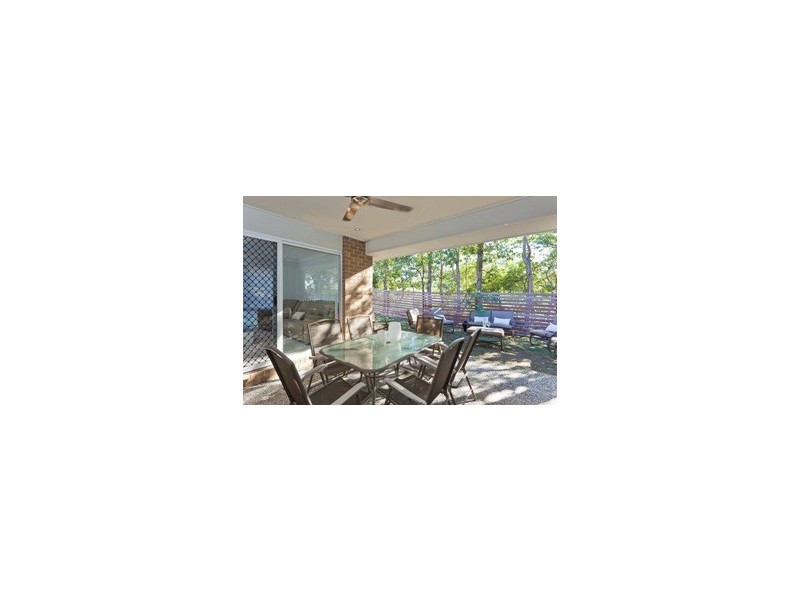 1 PYRUS PLACE, Redland Bay QLD 4165
