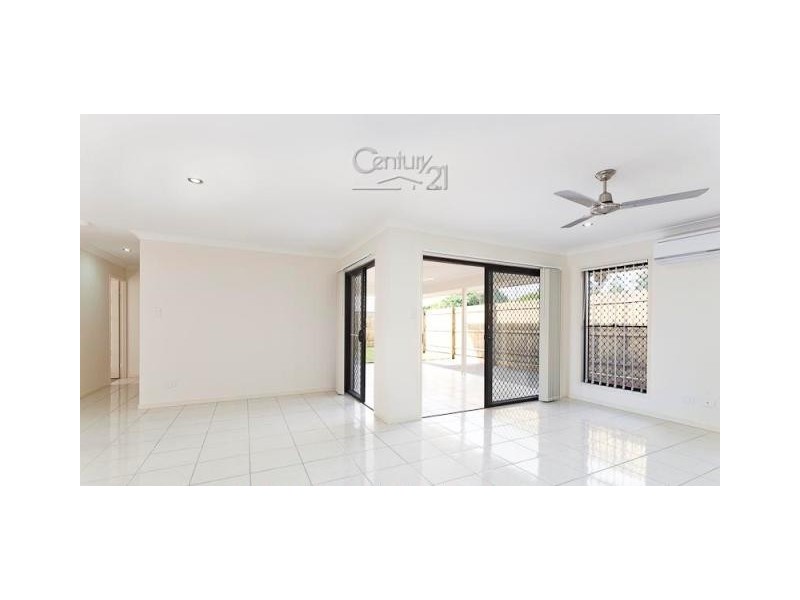 UNIT 2/1 LOIS PLACE,, Redland Bay QLD 4165