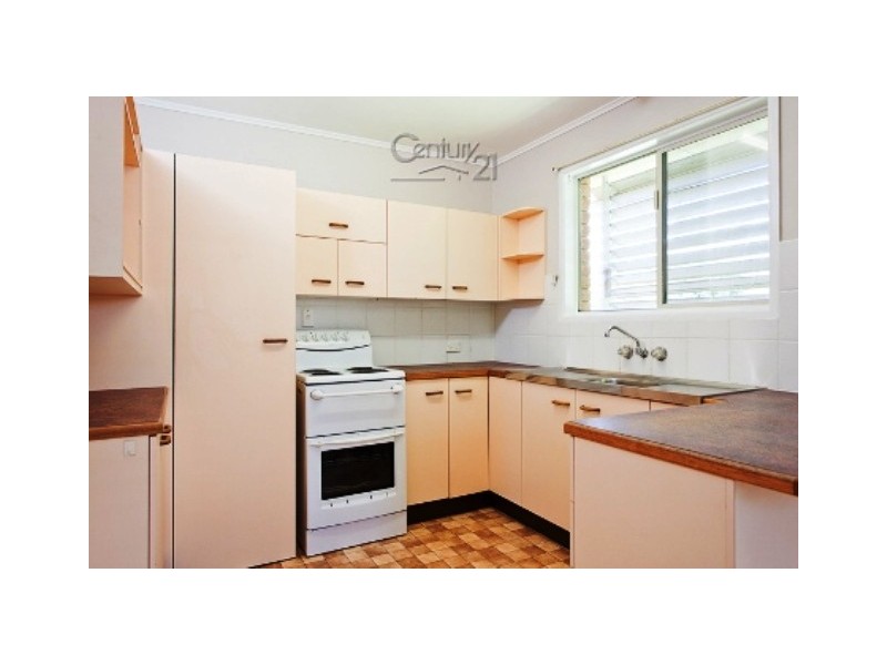 14 Michael St, Redland Bay QLD 4165