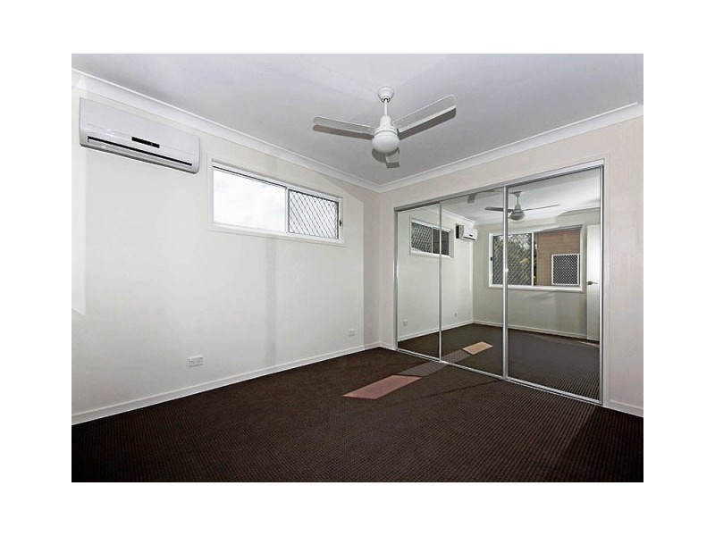 UNIT 3/9 BOAT, Victoria Point QLD 4165