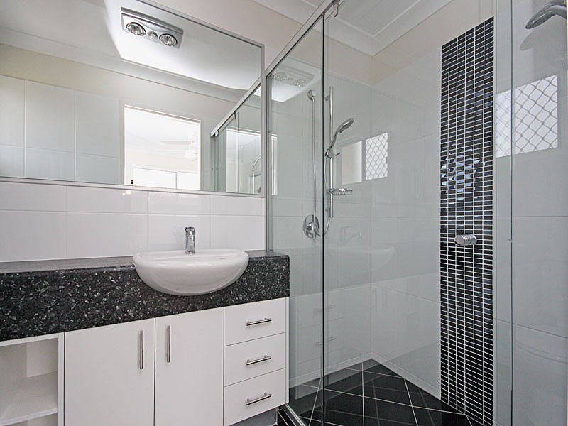 UNIT 3/9 BOAT, Victoria Point QLD 4165