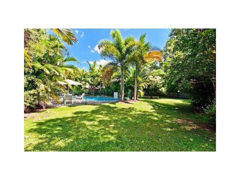 33 Intrepid Drive, Victoria Point QLD 4165