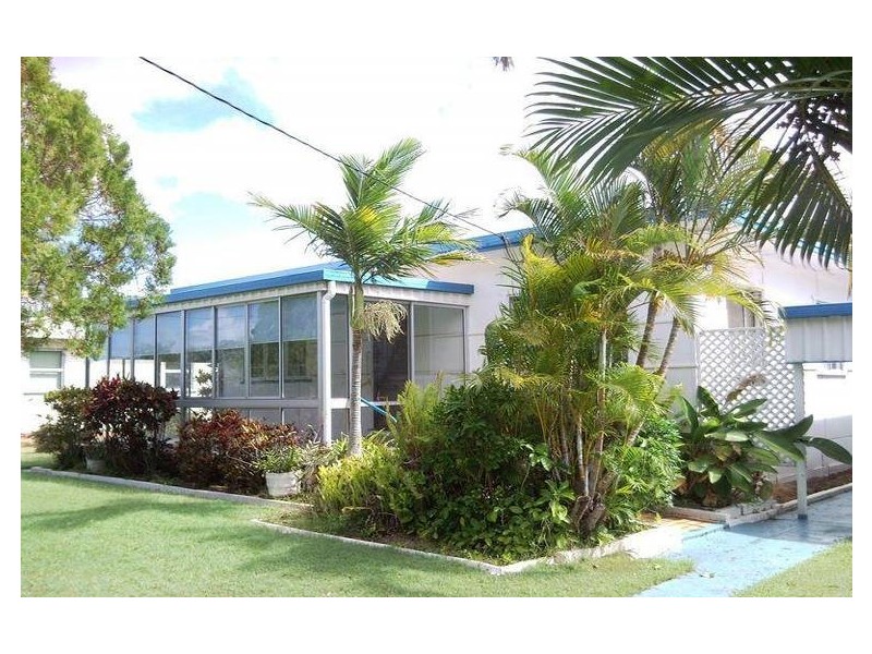 12 Moore Street, Victoria Point QLD 4165