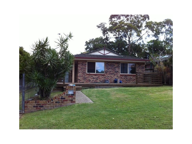 18 Jania St, Redland Bay QLD 4165