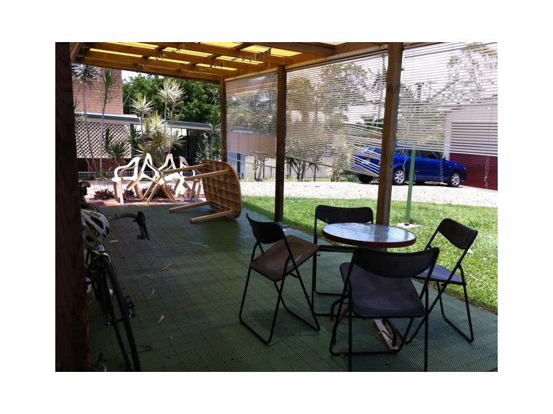 12 Wilkie Street, Redland Bay QLD 4165