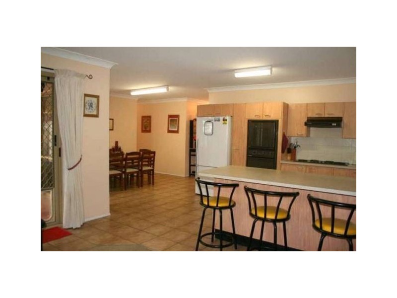 8 Turnberry Drive, Victoria Point QLD 4165