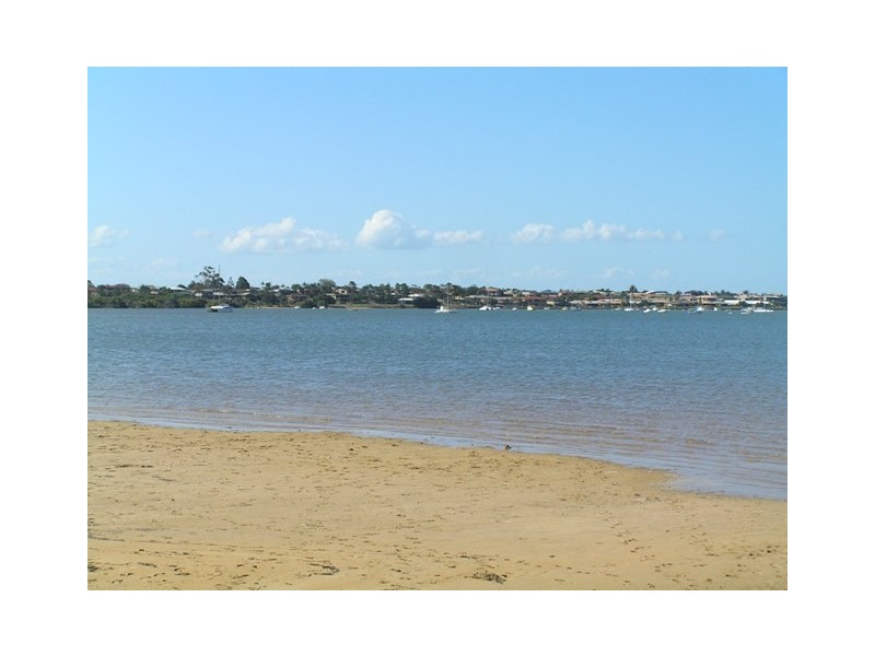 8 Mallet, Victoria Point QLD 4165