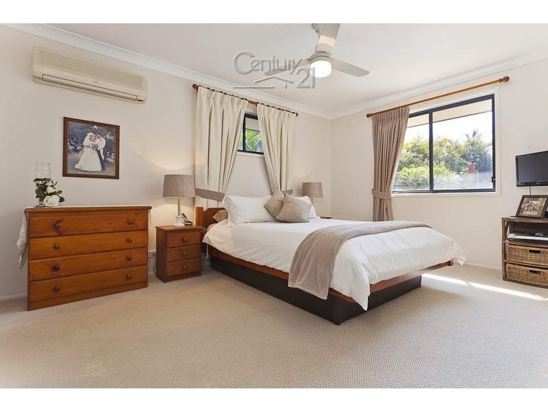 69 SOUTH STREET, Cleveland QLD 4163