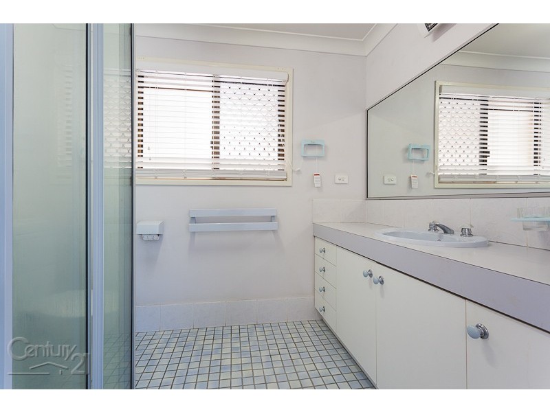 108 BENFER RD, Victoria Point QLD 4165