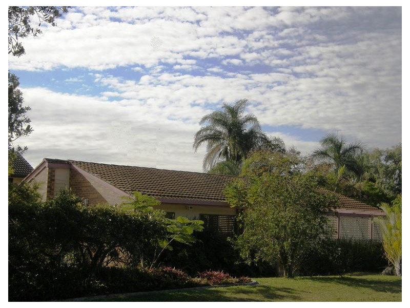 6 Waratah Avenue, Victoria Point QLD 4165