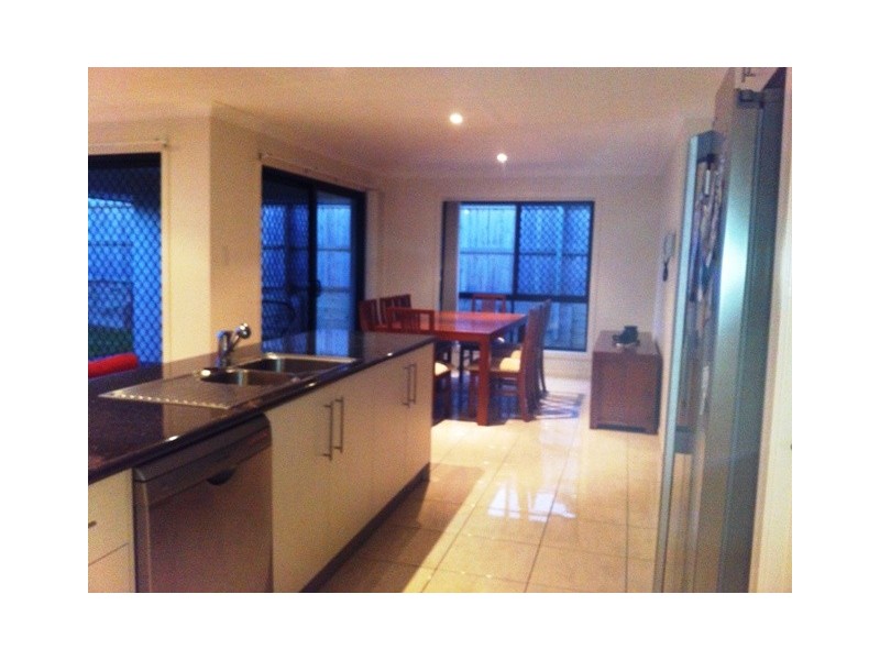 19 CRESTLEA STREET, Victoria Point QLD 4165