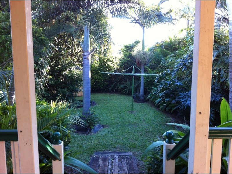 121 Dart Street, Redland Bay QLD 4165