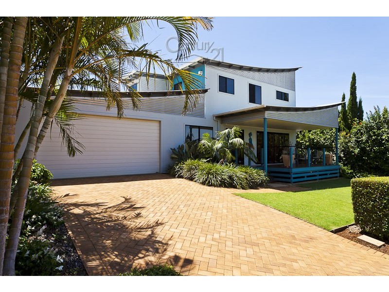16 KIERNAN STREET, Redland Bay QLD 4165