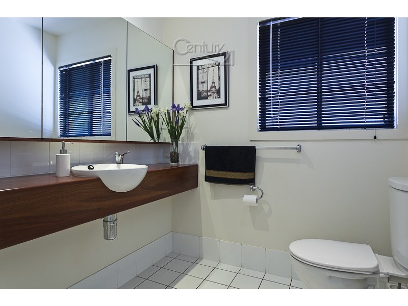 16 KIERNAN STREET, Redland Bay QLD 4165