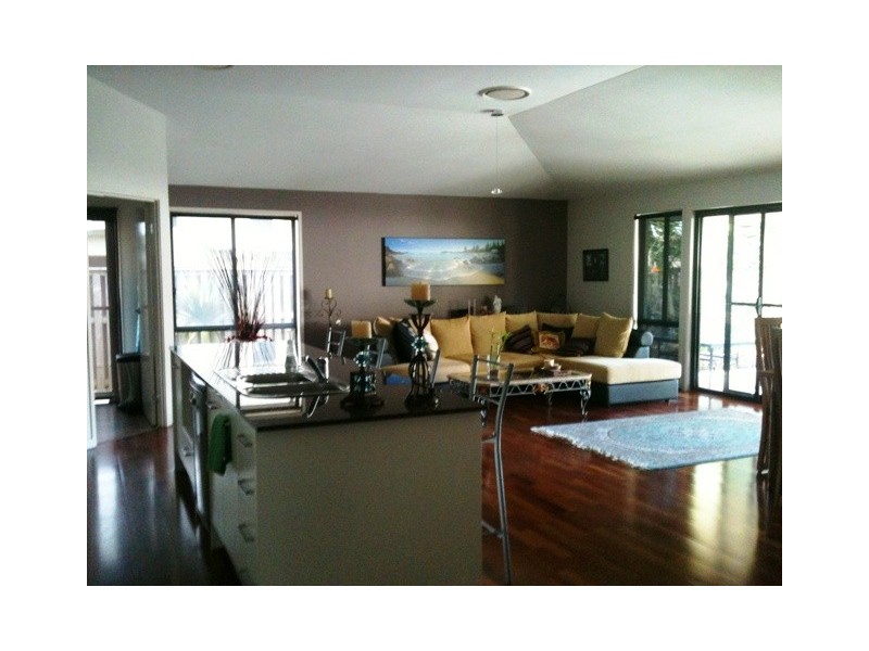 17 WHITBY PLACE, Thornlands QLD 4164