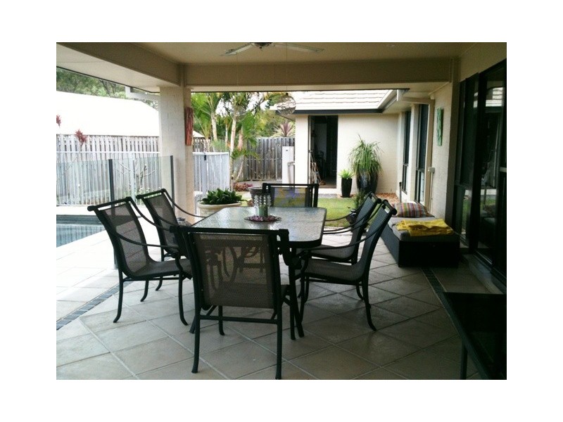 17 WHITBY PLACE, Thornlands QLD 4164
