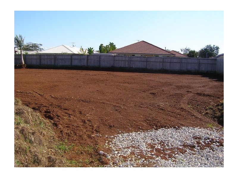 10 St Ives Crt, Redland Bay QLD 4165