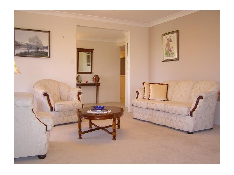 1 Lowe, Redland Bay QLD 4165