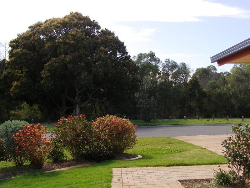 2 Potts, Redland Bay QLD 4165